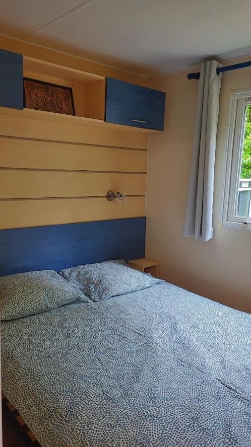 Marvilla Parks -parc Des Roches 91530 Campsite